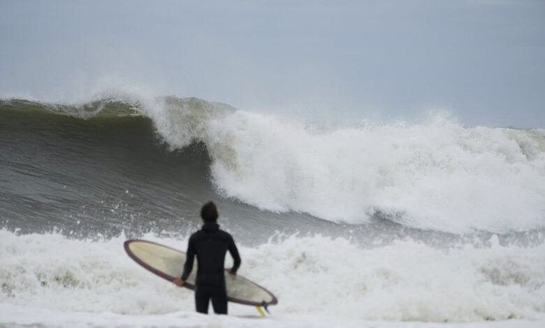 Beaches reopen in New York and North Carolina after Hurricane Erin
