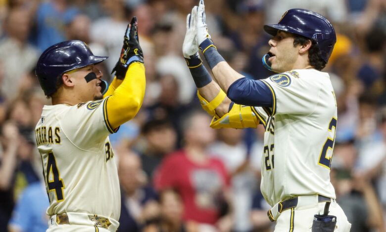 Brewers -fans believe ‘Uecker Magic’ through the season through the season