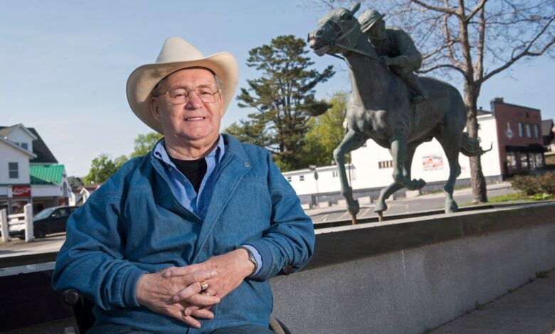 Ron Turcotte, the Hall of Fame Canadian Jockey who rode the Secretariat to the Triple Crown of 1973, died on 84
