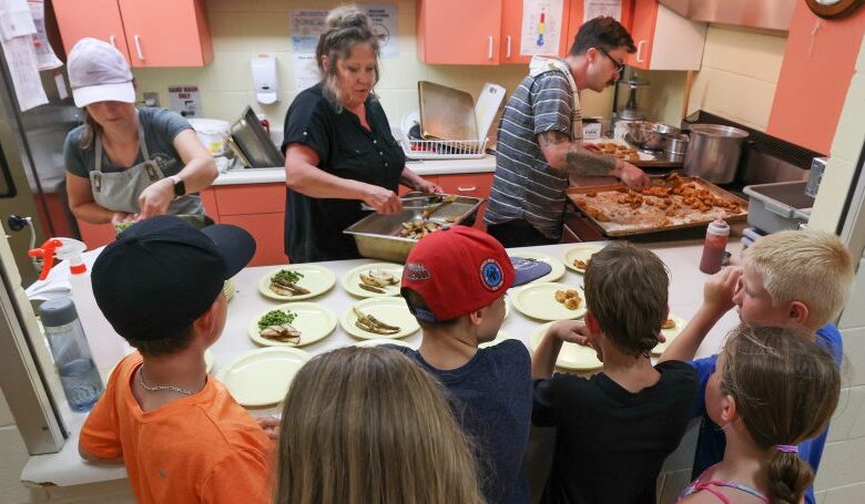 Nova Scotias Pay-What-You-can-lunch program is expanding